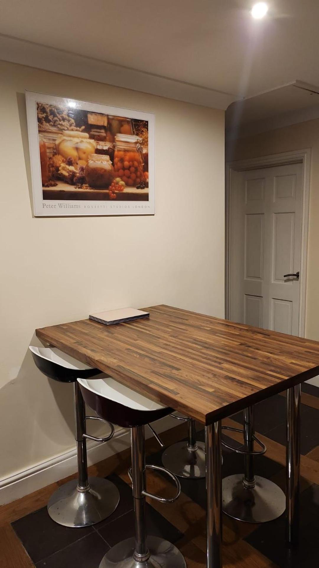 Large 2 Bed Let In Ystradgynlais